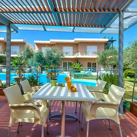 Elea Aparthotel Kato Daratso